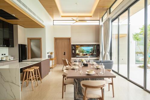 Chalong Villa | Mouana Residence Song Khun Chalong 5-bedroom Pool Villa 89-11