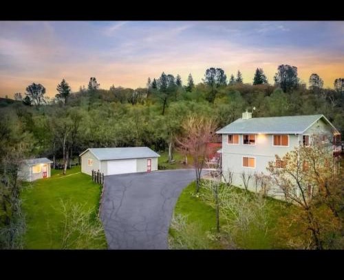 Nevada City House | Mountain Bliss Ranch - Hot tub and River Trails
