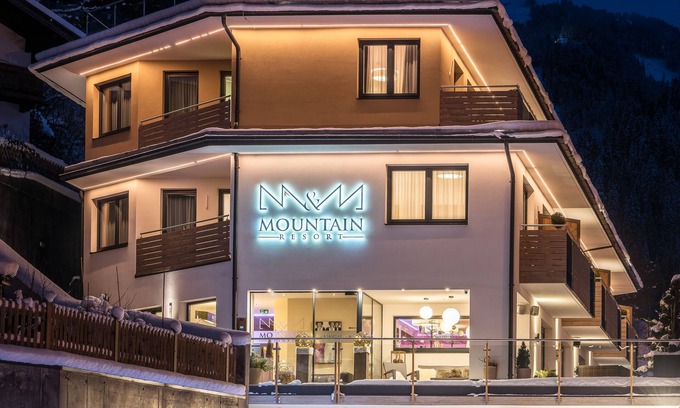 Finkenberg Hotel | Mountain Resort M&M