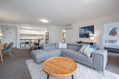Perth Central Business District Apartment | Mounts Bay Stay 2 Bedroom Apt - Near Kings Park - Free Parking