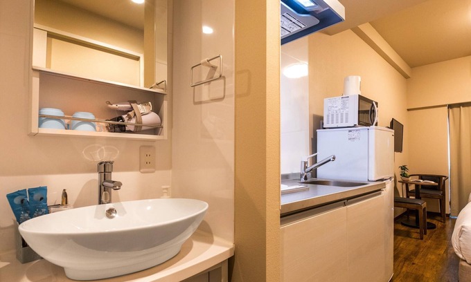 Naha City Centre Apartment | Mr Kinjo Link In Kume Naha