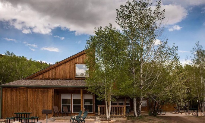 Salida Ski Chalet | Mt. Massive Chalet at Creekside Chalets