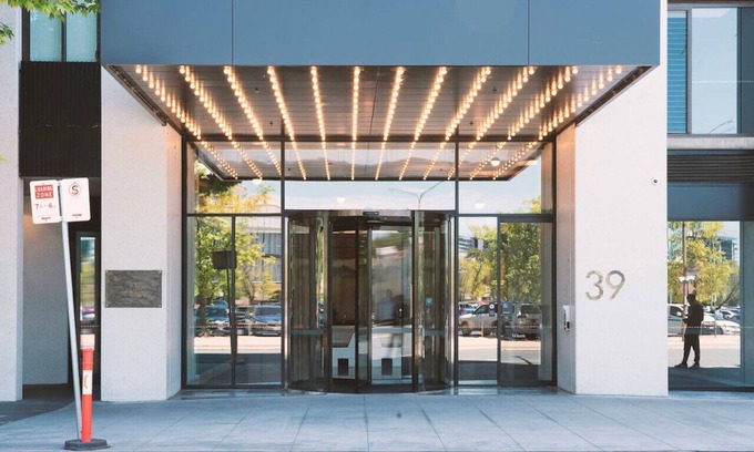 City West Apartment | Mt view 1BR apt in Capitol@CBD w/free parking/WiFi