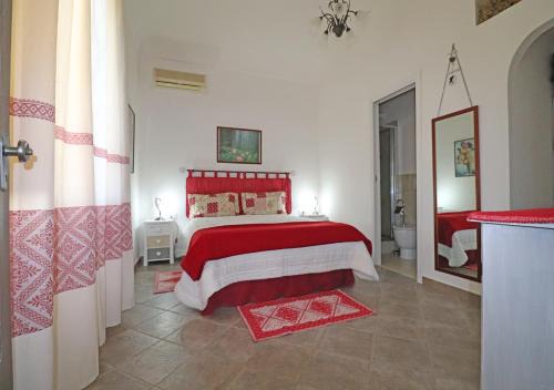 La Maddalena Apartment | Murphy Holiday Home - Mongiardino 01