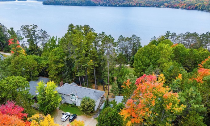 Dwight Cottage | Muskoka Waterfront Retreat