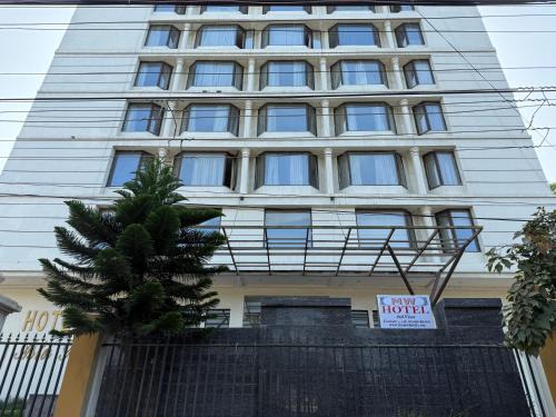 Khanapara Hotel | MW Hotel