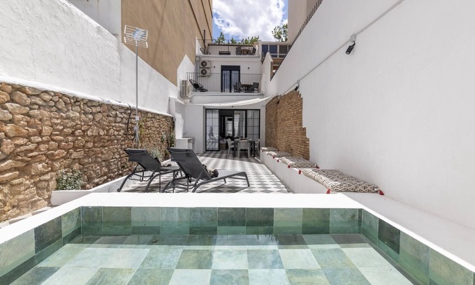 Patraix Apartment | My Loft 4 You Patraix Style