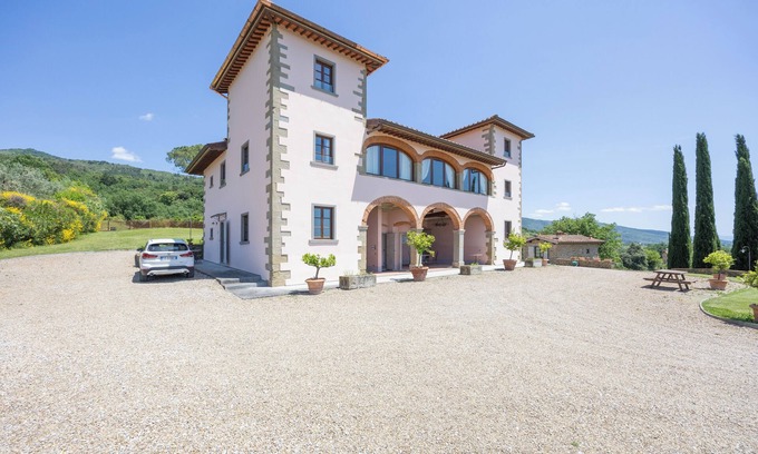 Terranuova Bracciolini House | Myrtle flat in VILLA with POOL