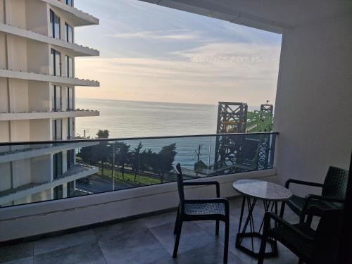 Makhinjauri Apartment | Mziuri Gardens, Block A, 719