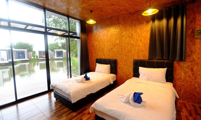 Phang Khon Hotel | N&C Resort
