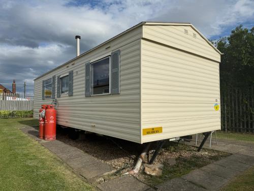 Skegness House | N&L Caravan Hire, The Highbury Caravan Park