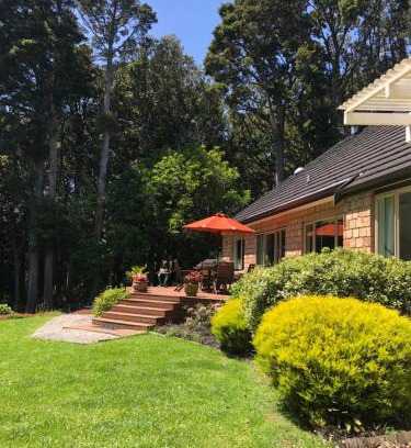 Glenbervie House | N.Z Country Home