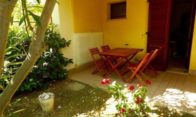 Sirolo Apartment | N098 - Numana, new three-room apartment with garden in a residence with pool