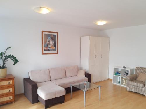 Bielsko-Biala Apartment | Na Złotych Łanach - apartament z parkingiem