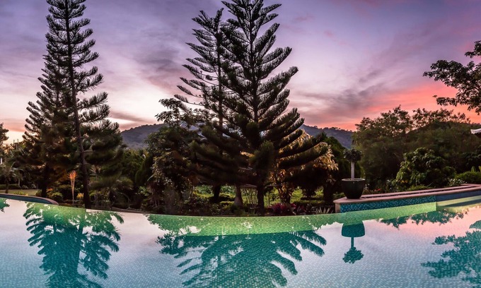 Rawai Villa | NAI HARN BEACH - Outstanding 6 Bedroom Pool Villa