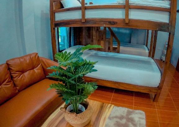 Khanom House | Naibaan Bed and Cafe