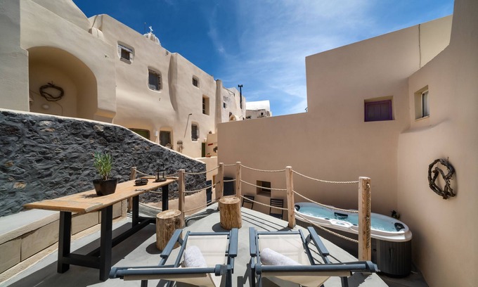 Emporio Villa | Nalas Suites