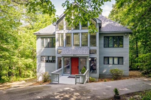 Nellysford House | Nancy's Edelweiss with Wintergreen Advantage