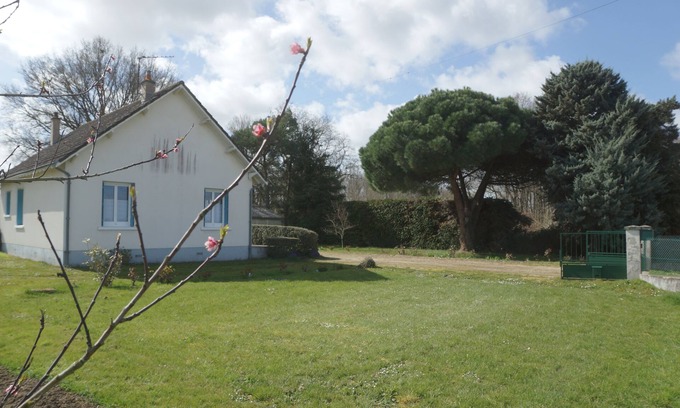 Fontguenand House | Nature and Quiet 20min Beauval ZooPark, Châteaux de la Loire ALL INCLUSIVE