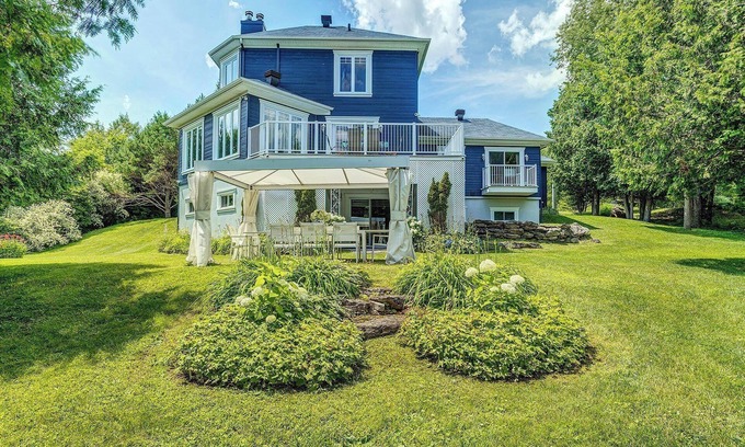 Sutton Cottage | Nature, Peace, and a Variety of Activities in the Heart of the Eastern Townships