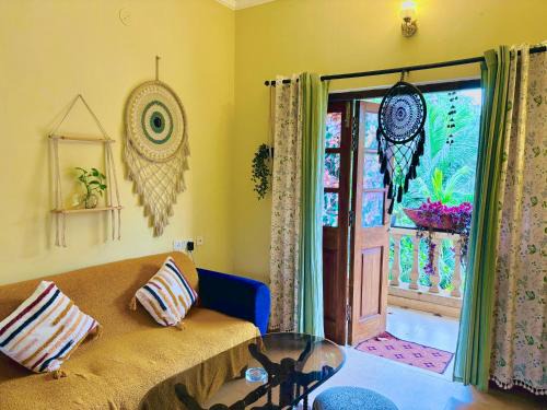 Vagator Apartment | Nature's Haven 1BHK with garden view