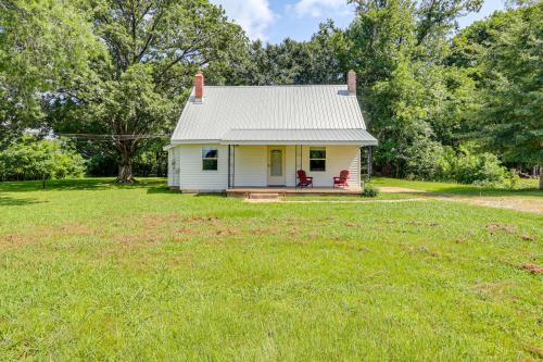 Jackson House | Near Hiking and Historic Sites Jackson Home with Yard