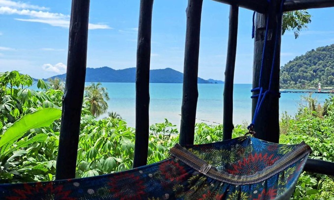 Bang Bao Bay House | Neeno Hut