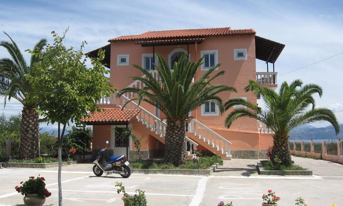Kavos Apartment | Neptune Resort