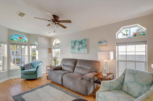 Nettles Island House | Nettles Island Jensen Beach Home Walk to Ocean!