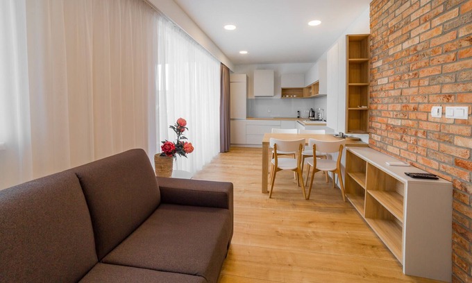 Senec Apartment | New apartment by the Sunny Lakes suitable for business trips or vacation rentals