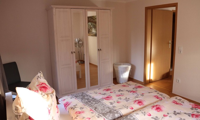 Coswig Apartment | New apartment in the middle of vineyards