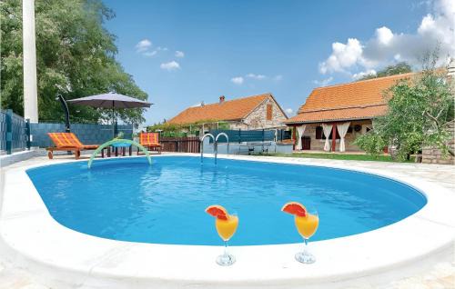 Oklaj House | NEW! Authentic Stone House In National Park Krka