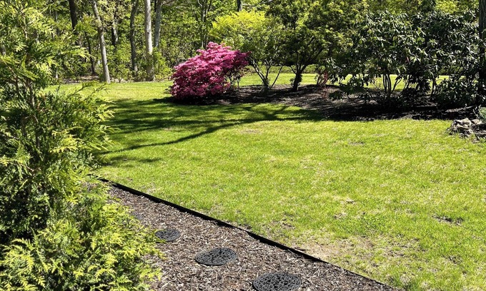 Hampton Bays House | NEW Charming 3-bedroom house with pool ,AC,and WIFI in marvelous Hampton Bays.