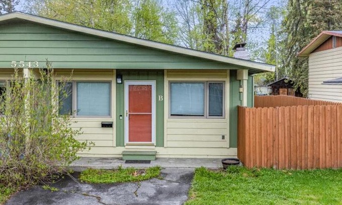 Northeast Anchorage Apartment | NEW! Charming Stay in Anchorage