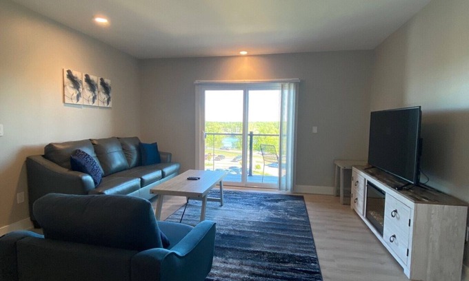 Canandaigua Condo | New Condo centrally located on north end of Canandaigua Lake.