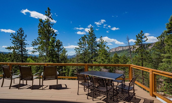 Columbine Lake House | New Custom Home with Large Decks - Amazing Views - Pool Table/New Hot Tub