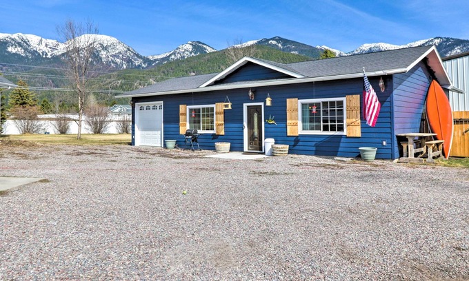 Kalispell Cottage | NEW! Home w/ Rocky Mtn View 14 Mi to Flathead Lake
