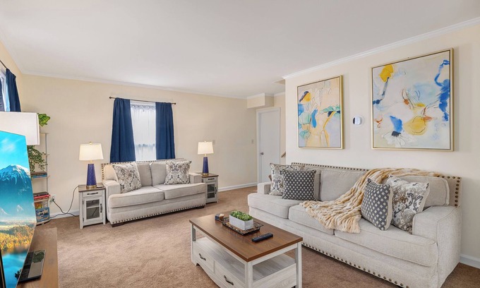 Charlotte House | New! Introductory Rate! Walking Distance to Restaurants, Bars, Shops, Cafes, etc