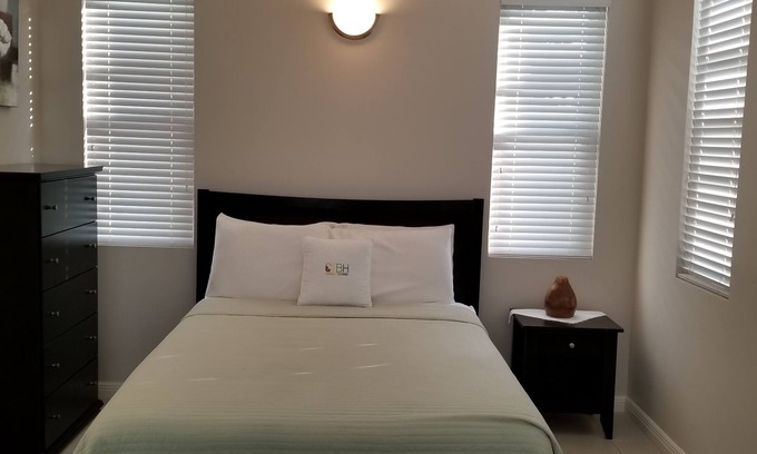 New Kingston Apartment | New Kingston Guest Apartment at Eight