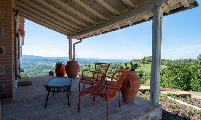 Paciano Villa | New! Luxe Landhuis met Airco en 17 m Infinity Pool - Lago Trasimeno