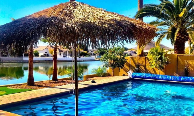 Arrowhead Lakes House | NEW! Luxury Lakefront Estate with Pool and Putting Greens