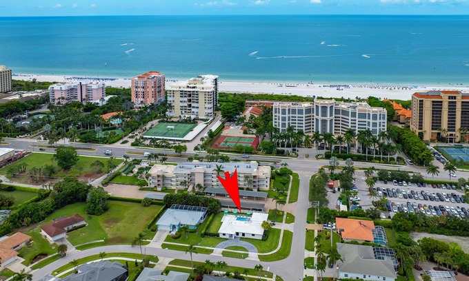 Marco Island House | NEW LUXURY Marco Island THE DREAM all about location! Walk to beach, JW and more