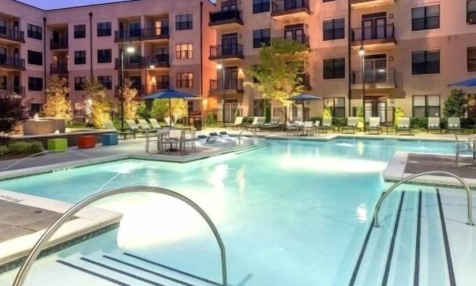 Loring Heights Apartment | NEW Luxury Stay : Coffee Bar, Scenic Views & Pool in the Heart of Atlanta