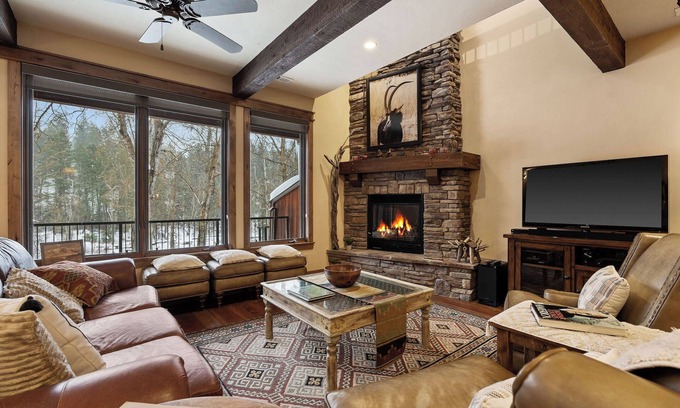 Bigfork Condo | New! Next to Swan River, Flathead Lake, Downtown Bigfork