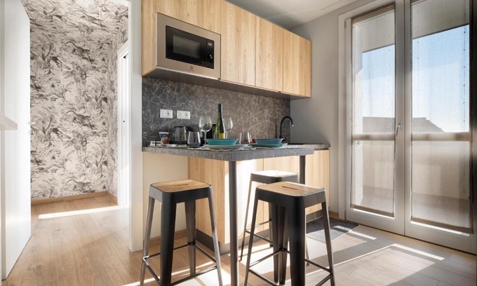 Segrate Apartment | New San Raffaele Apartment with Free Parking and Air Conditioning