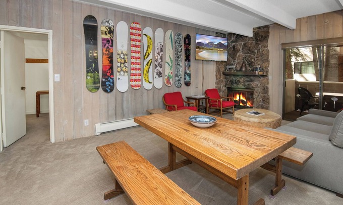 Vail Apartment | New! Stones Throw To Vail Village | Walk to Lionshead | Pool & Hot Tub