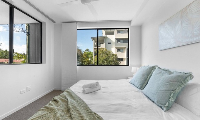 Nundah Apartment | New Stylish Nundah Retreat Free Parking/Netflix