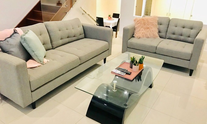 Wooloowin House | New Townhouse + Great Spot + Free Wifi & Coffee