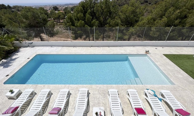 Roda de Bara Villa | NEW Villa EL Oasis