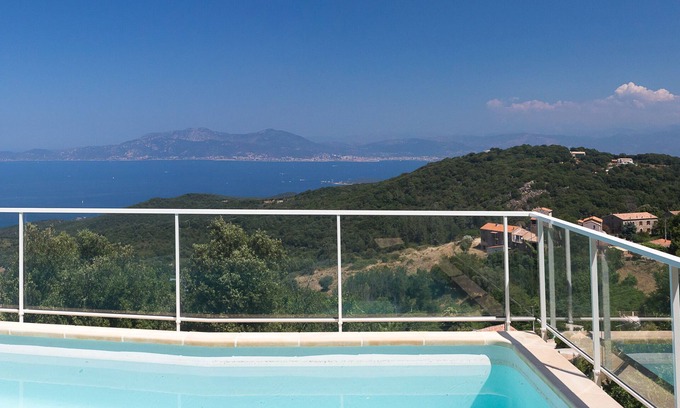 Coti-Chiavari Villa | NEW VILLA HEATED POOL EXCEPTIONAL PANORAMA 6 PEOPLE